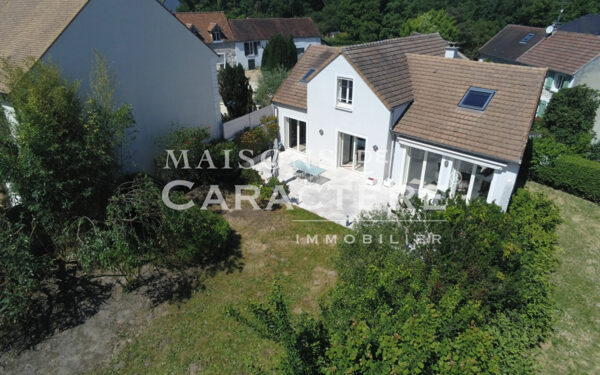 EXCLUSIF : Maison 160m2 au Style ancien et contemporain.
