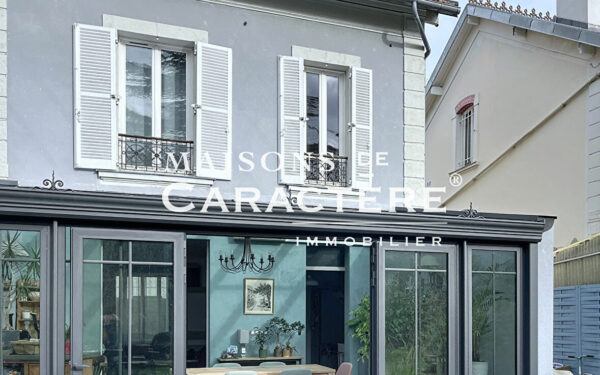 Maison historique 1900 à 3 min à pieds gare – Vernouillet