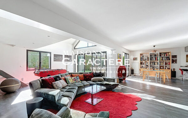 Maison contemporaine & environnement paisible à 7min de l&rsquo;A14/A13